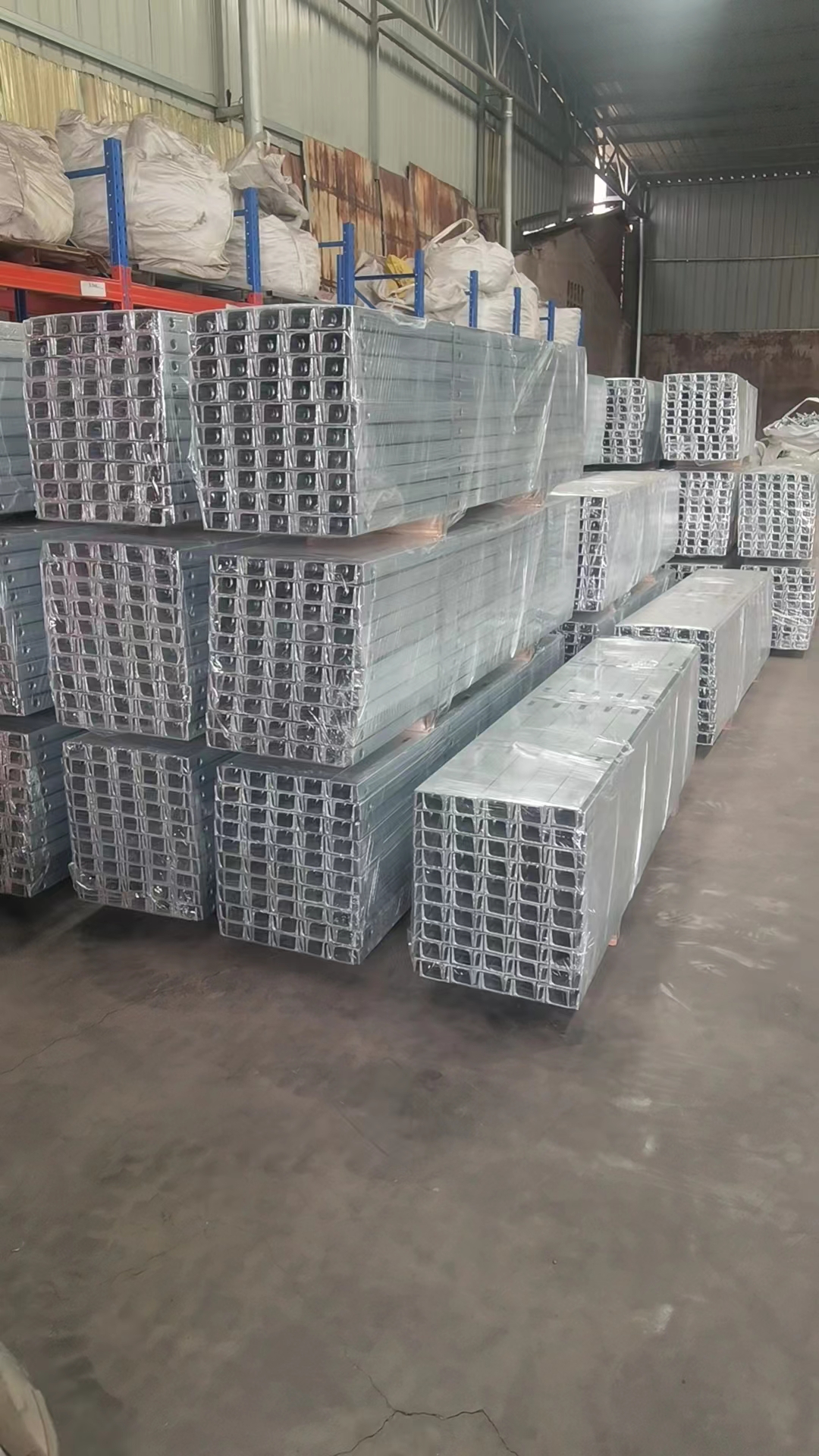 electrical  cross arm with hot dip galvanized high quality and favorite price