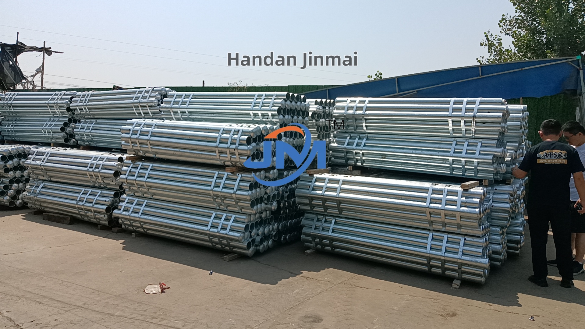 Galvanized steel pipe